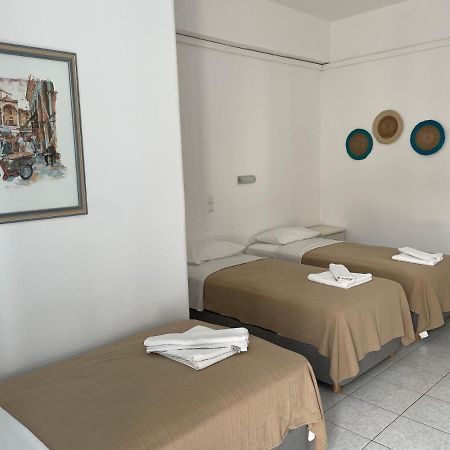 Louiza Hotel Parikia  Exterior photo